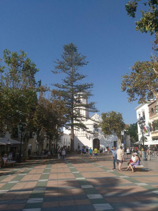 Apartamento Cala De Nerja-Lovely Exterior photo